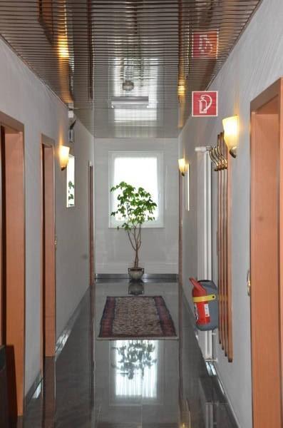 Central Inn Hotel Garni Eppelborn Extérieur photo